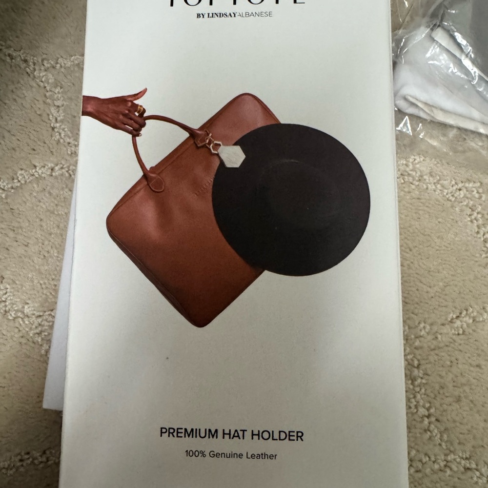 TOPTOTE by Lindsay Albanese Premium Leather travel  Hat Holder